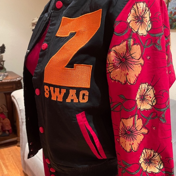NWT Zendaya #Z Swag Tour Jacket Young Girls - Picture 3 of 10